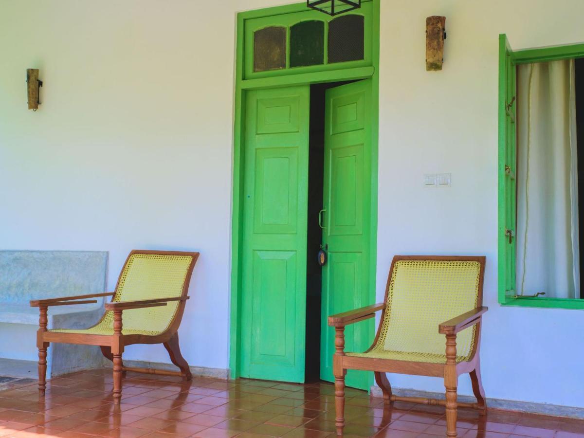 Thalpe Walawwa Heritage Villa Unawatuna Eksteriør bilde