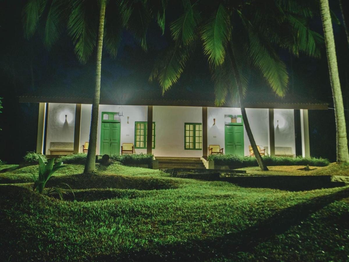 Thalpe Walawwa Heritage Villa Unawatuna Eksteriør bilde