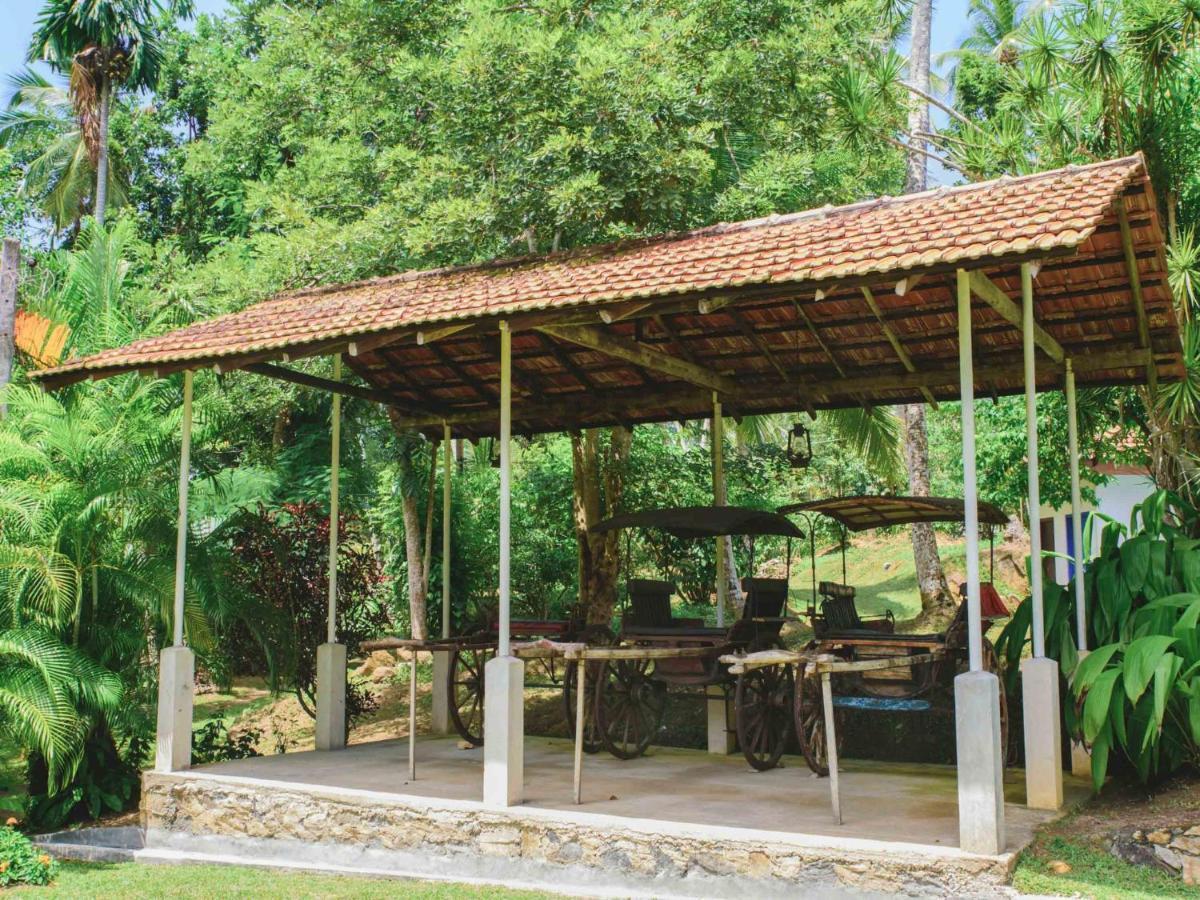 Thalpe Walawwa Heritage Villa Unawatuna Eksteriør bilde