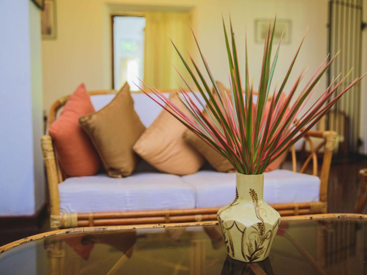 Thalpe Walawwa Heritage Villa Unawatuna Eksteriør bilde